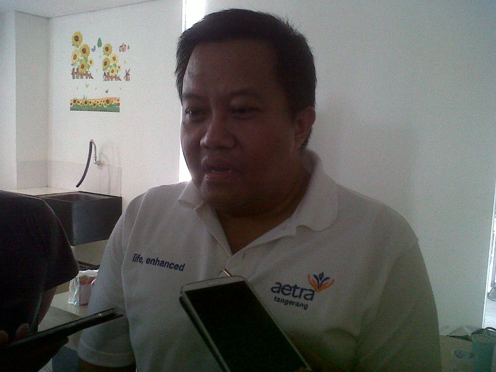 aetra-layani-air-bersih-33-800-pelanggan